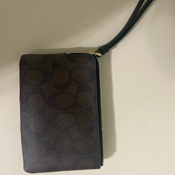 Coach Wristlet Brown NWOT - Picture 5 of 5